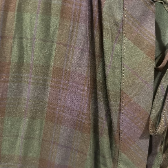 Vineyard Vines  blue & Green Plaid shift dress with ruffle short sleeve - Picture 3 of 3